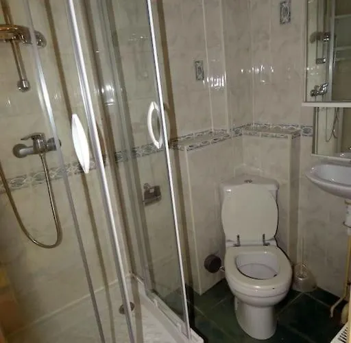 Calme Dans Quartier Residentiel. Nancy